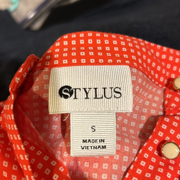 Stylus 3/4 sleeve half button down blouse - Picture 3 of 4